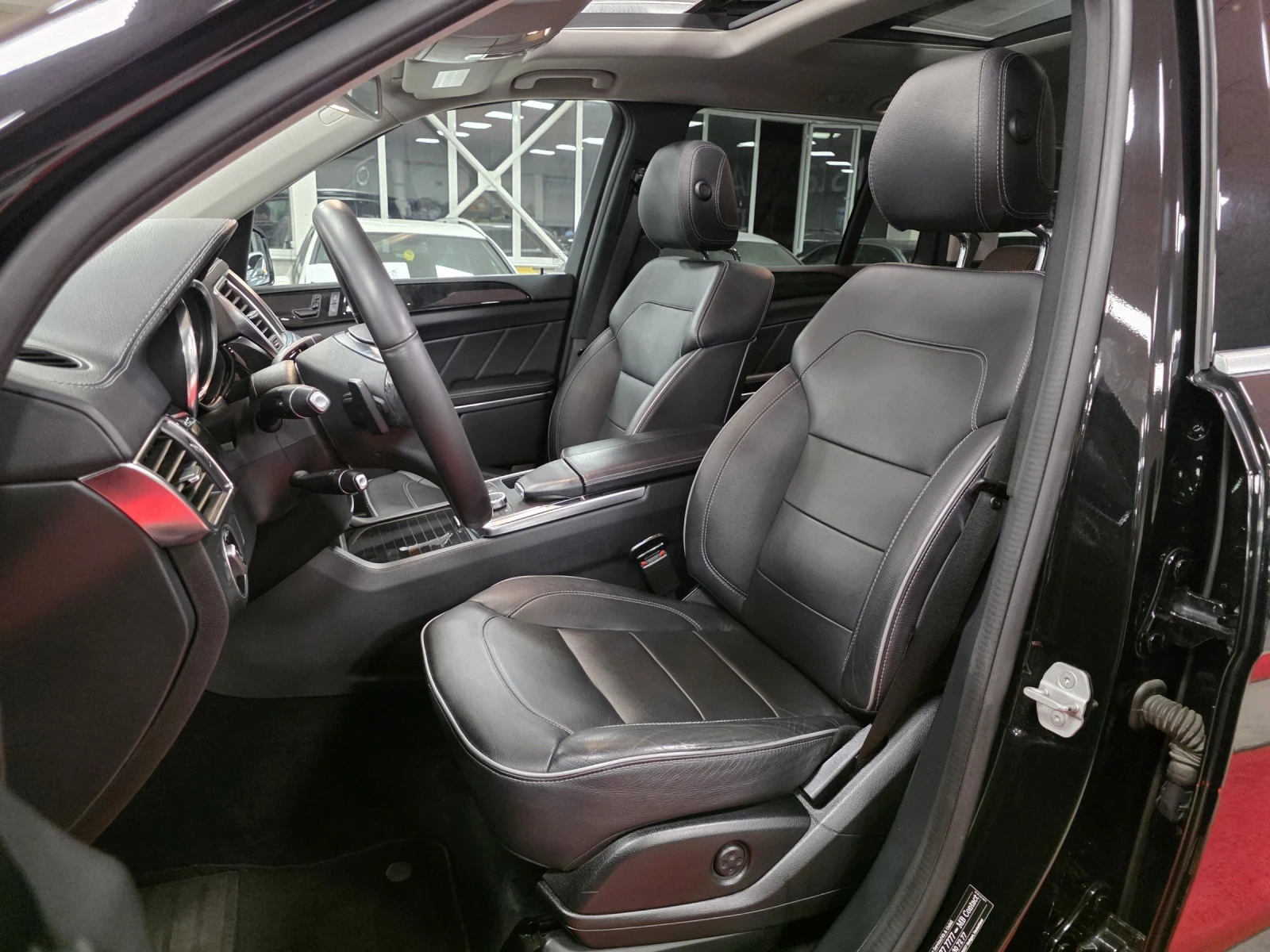Mercedes-Benz GL 350 d | AMG Line | Първи собственик , снимка 10 - Автомобили и джипове - 55068727