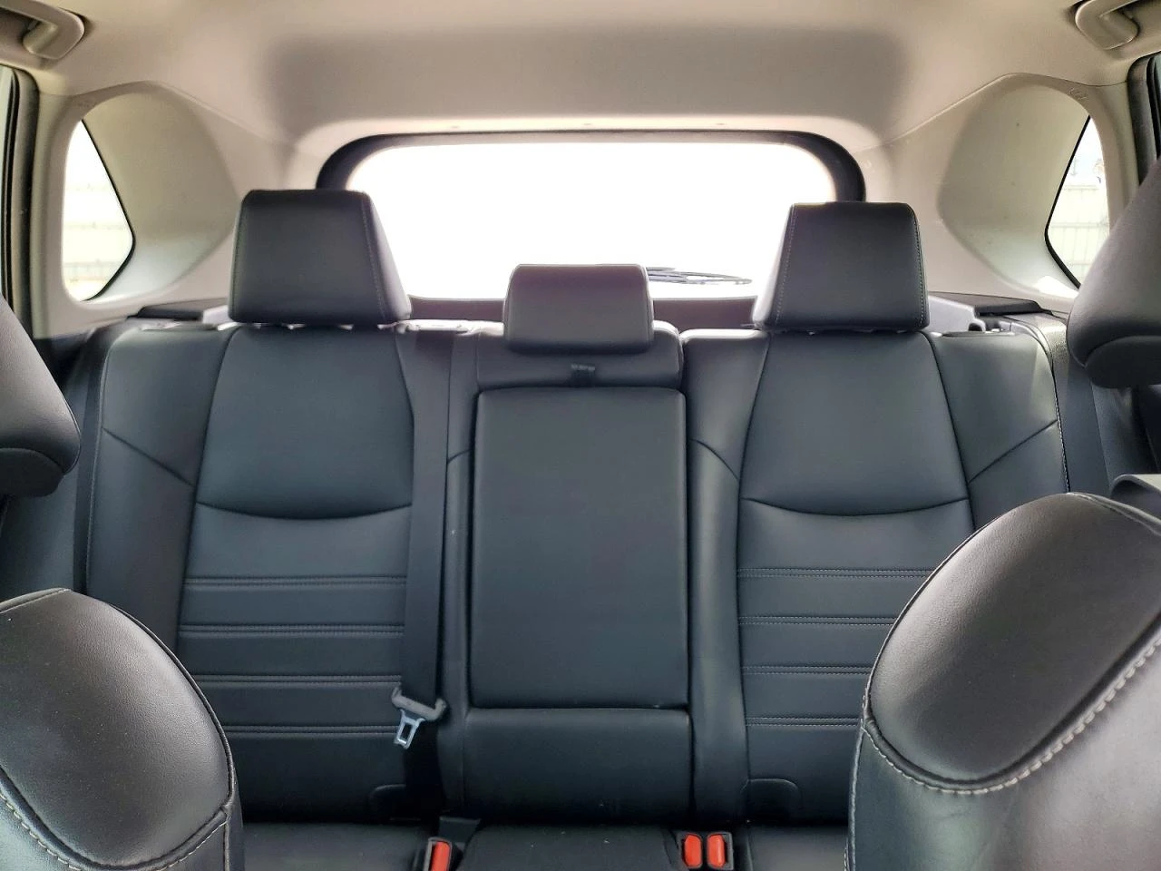 Toyota Rav4 2.5l Xle Premium, снимка 10 - Автомобили и джипове - 55092181