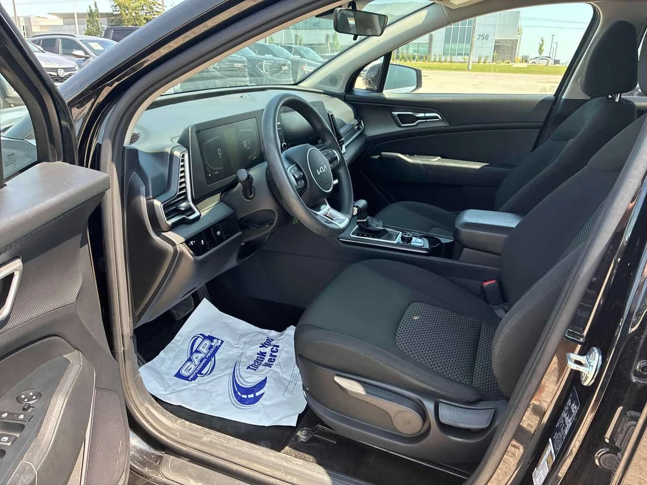 Kia Sportage * AWD * ЛИЦЕНЗИРАН ДИЛЪР * CARFAX, снимка 5 - Автомобили и джипове - 55641903