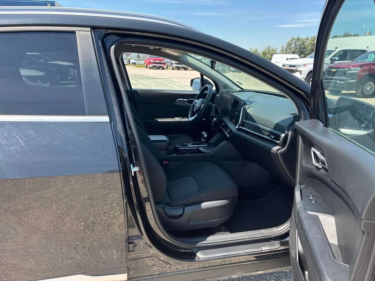 Kia Sportage * AWD * ЛИЦЕНЗИРАН ДИЛЪР * CARFAX, снимка 11 - Автомобили и джипове - 55641903
