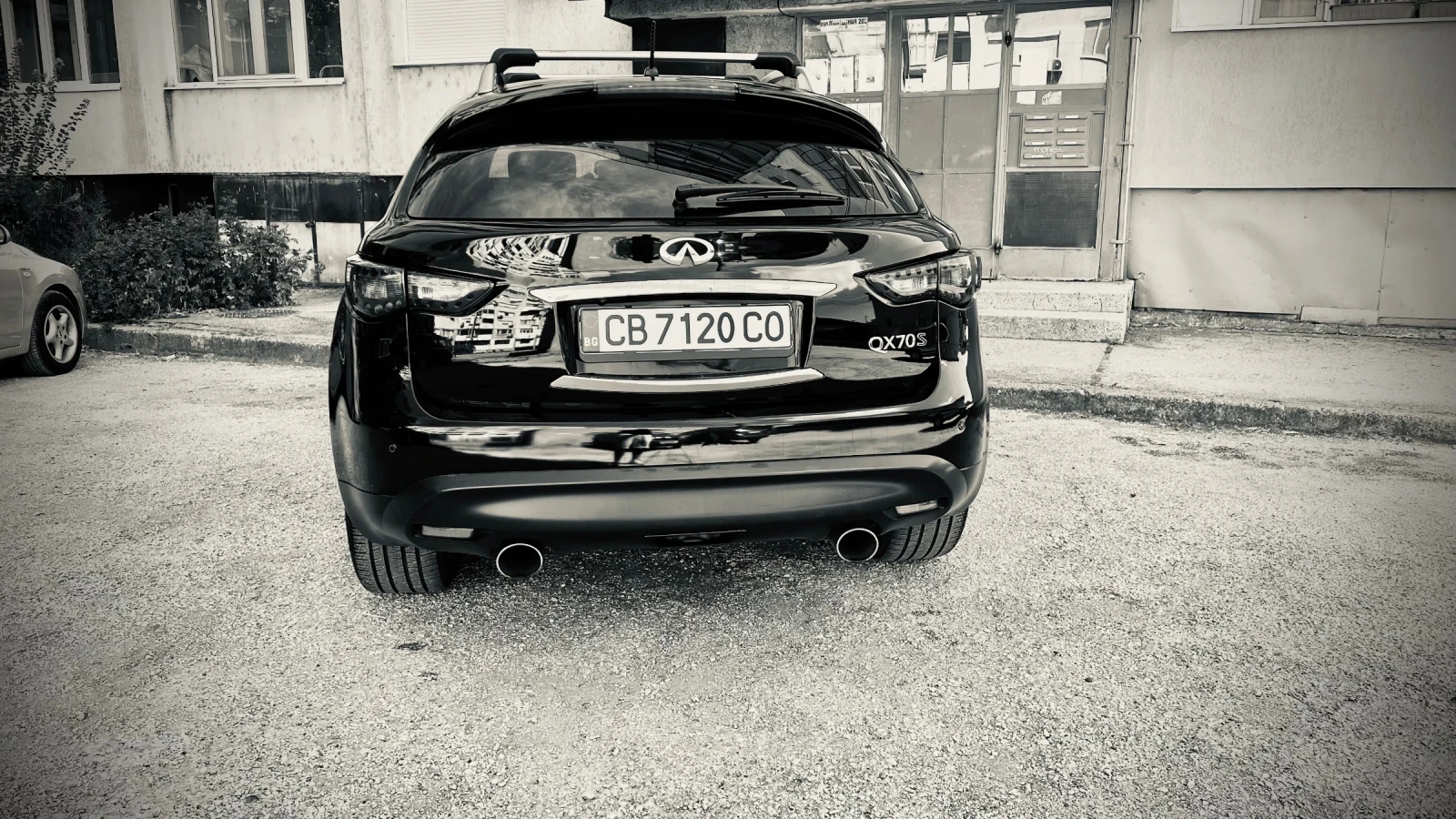Infiniti QX70 s, снимка 3 - Автомобили и джипове - 55982297