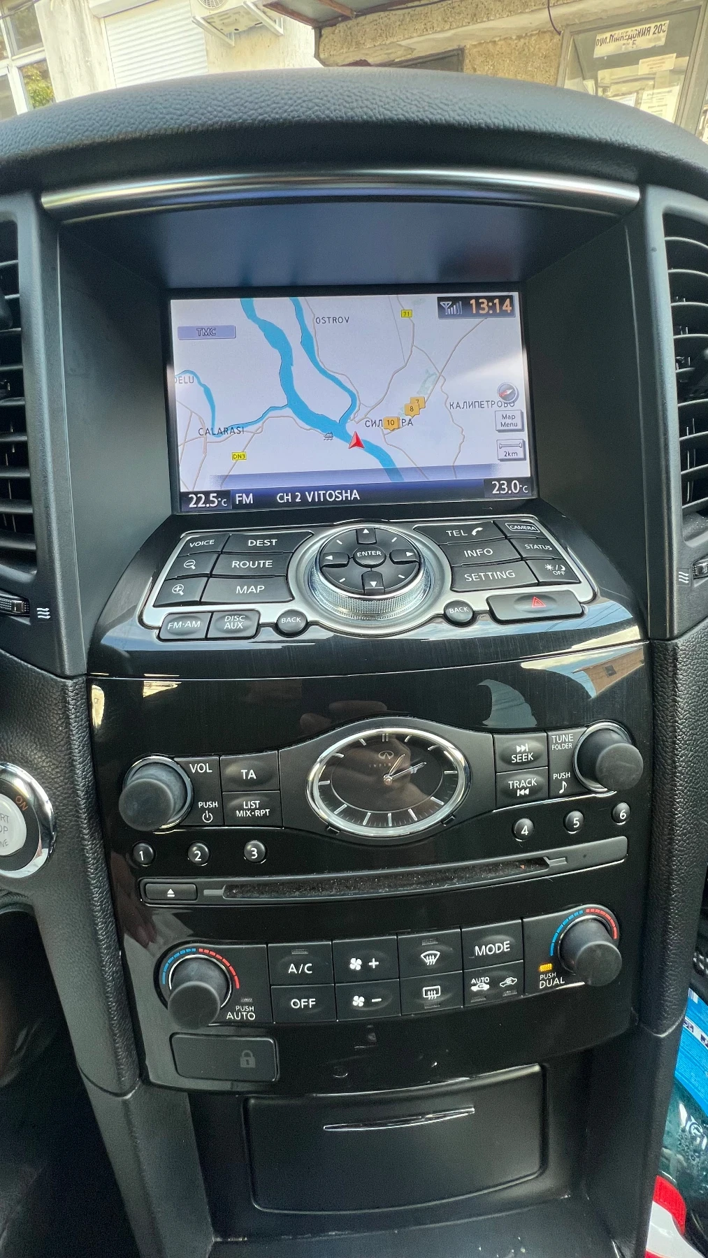Infiniti QX70 s, снимка 14 - Автомобили и джипове - 55982297