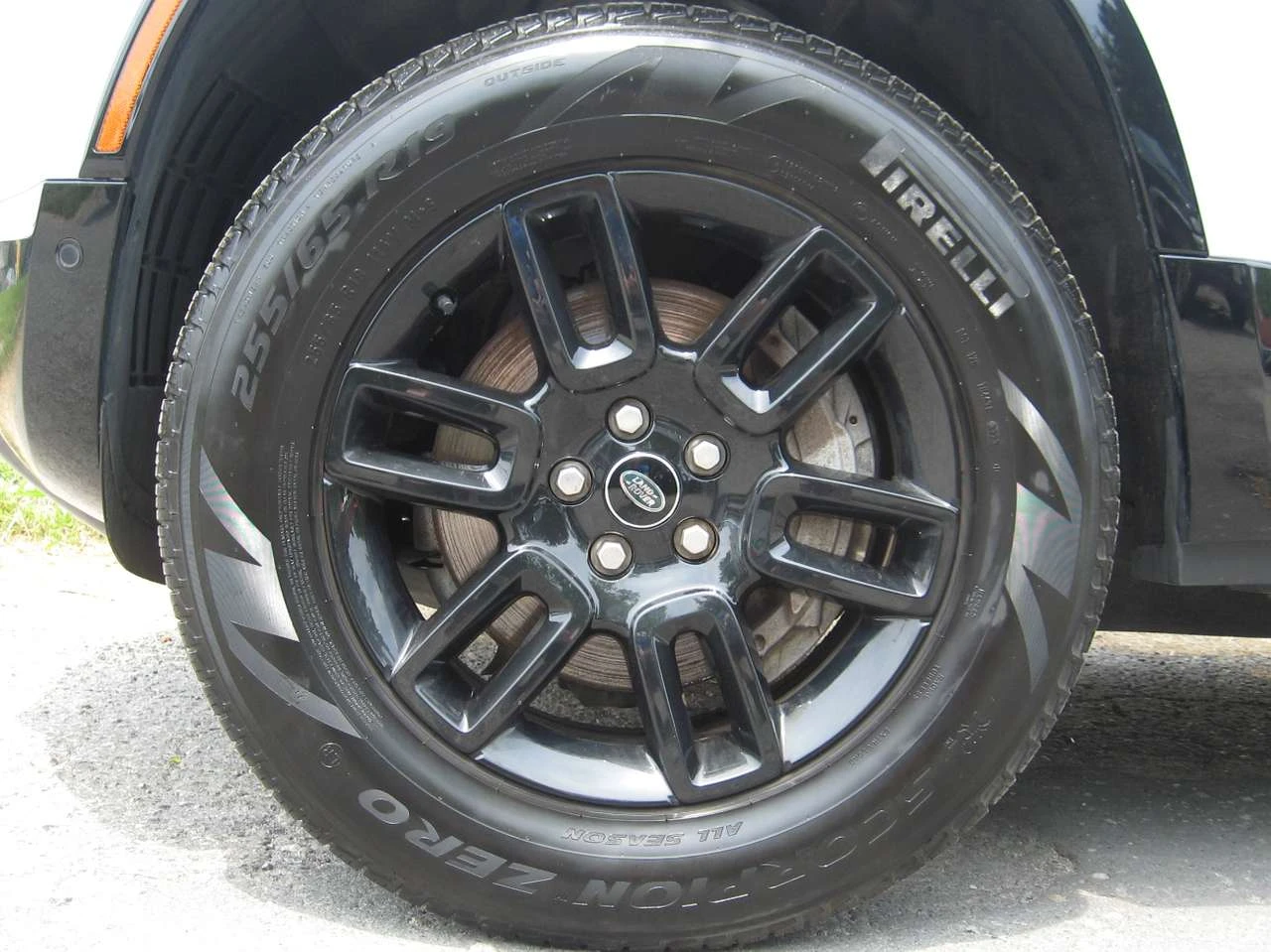 Land Rover Defender P400 X-Dynamic+ Loaded, снимка 9 - Автомобили и джипове - 56528749