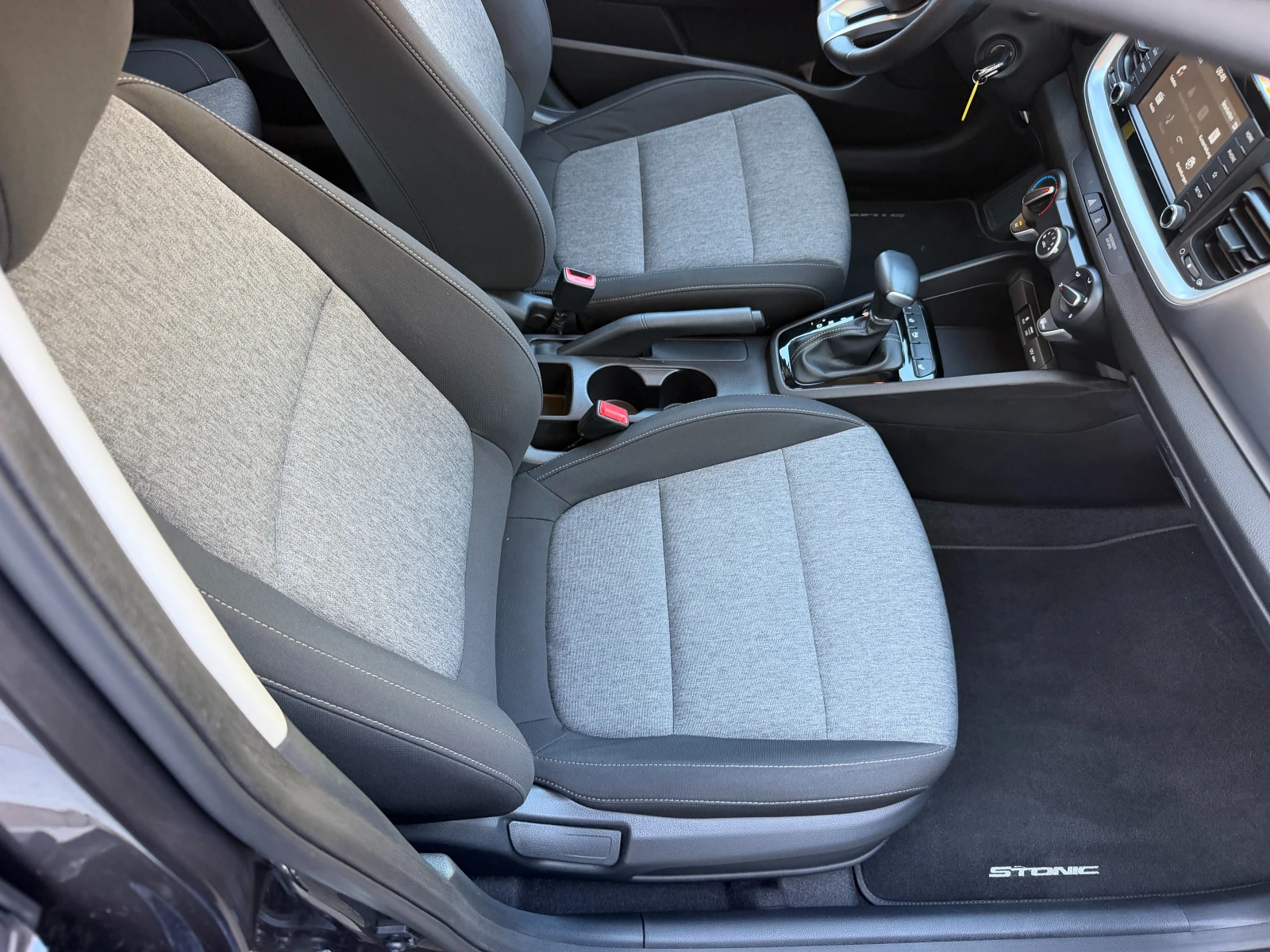 Kia Stonic 1.4 MPI* ���������* � ����� �������� ������� | Mobile.bg � ����������� 14