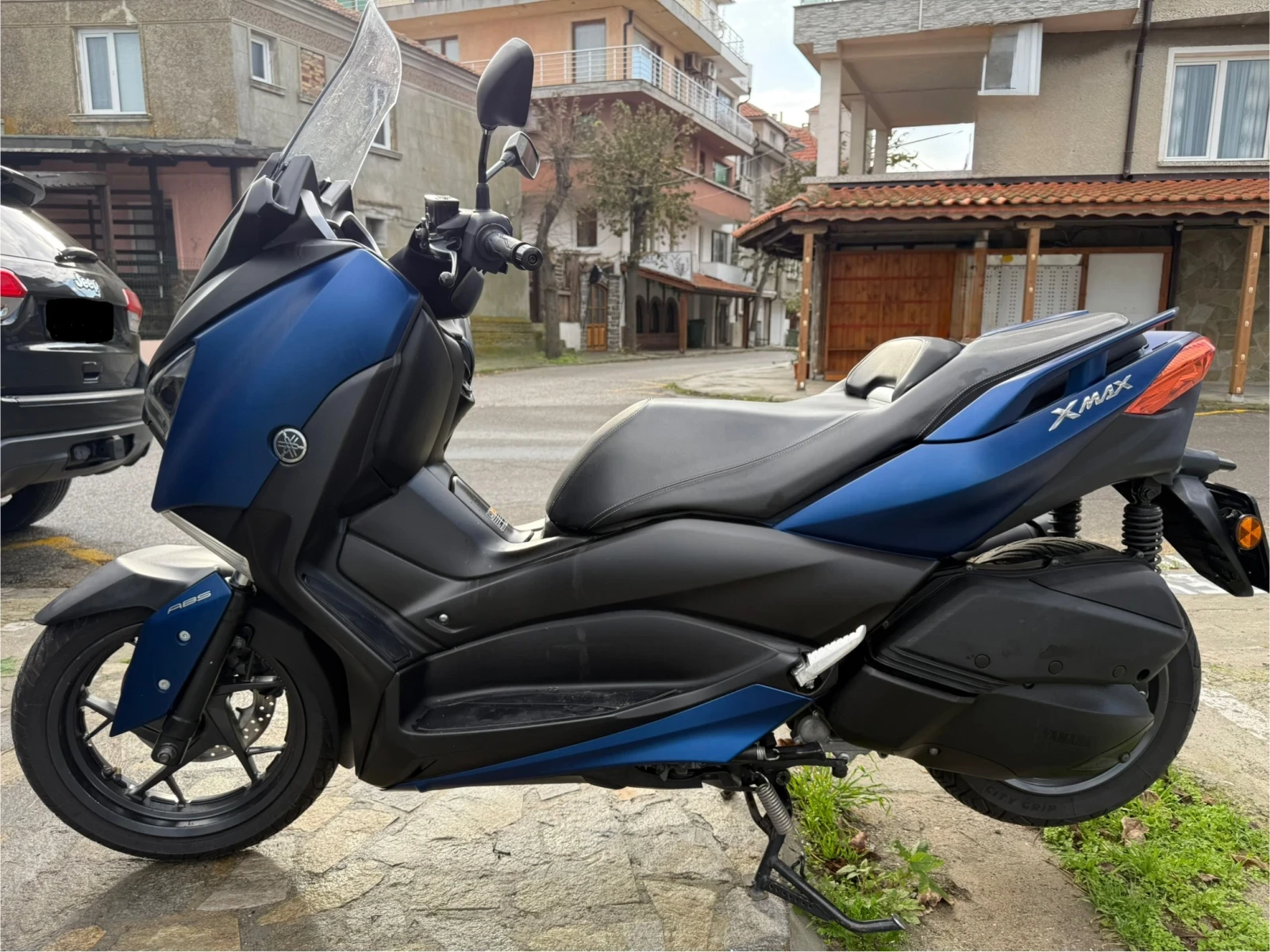 Yamaha X-max 300 - изображение 2