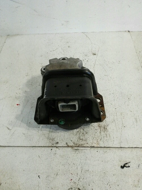 Тампон мотор Ситроен Ц4 1.6хди