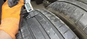 Гуми Летни 245/45R18, снимка 4