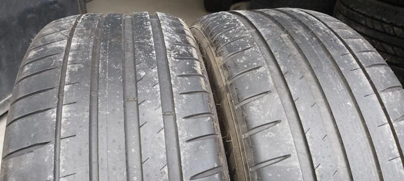 Гуми Летни 245/45R18, снимка 2 - Гуми и джанти - 33033763