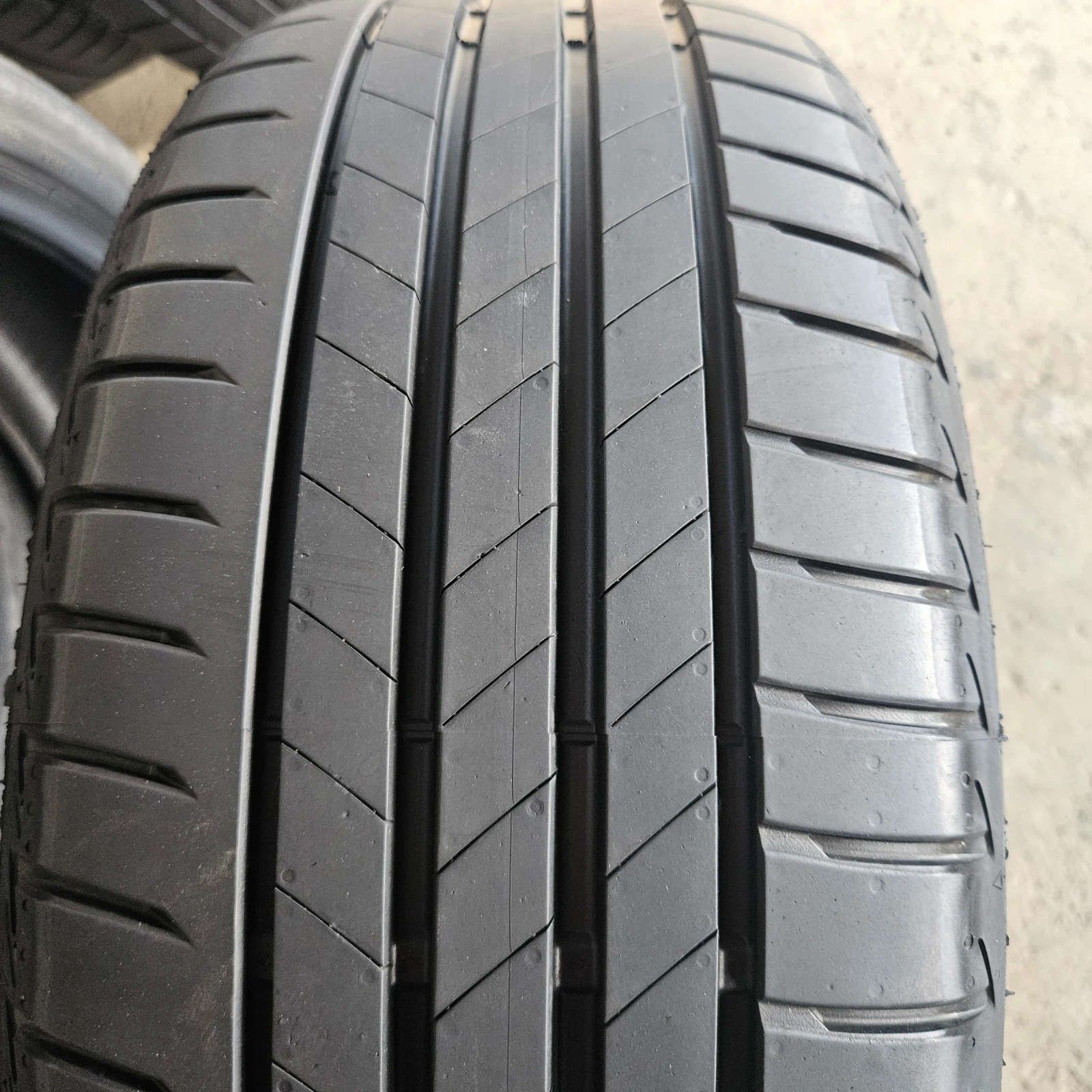  225/45R18 | Mobile.bg   4
