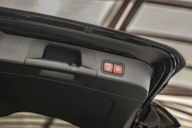 Mercedes-Benz EQB 300/4Matic/AMG/Edition/Ambient/MBUX/Камера 360, снимка 17