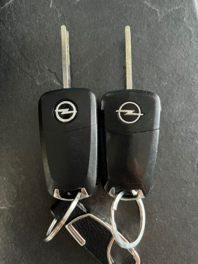Opel Zafira 1.6 CNG, снимка 8 - Автомобили и джипове - 45223744