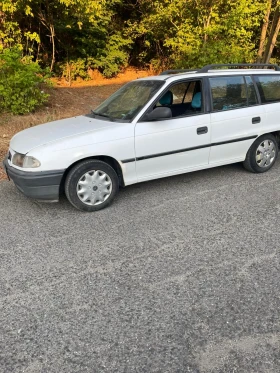 Opel Astra     1.6    | Mobile.bg    2