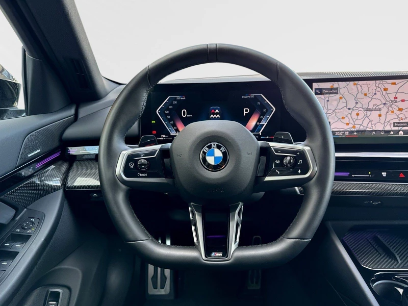 BMW 520 i G60 M-Sport 360/Harman Kardon ГАРАНЦИЯ, снимка 6 - Автомобили и джипове - 46928517