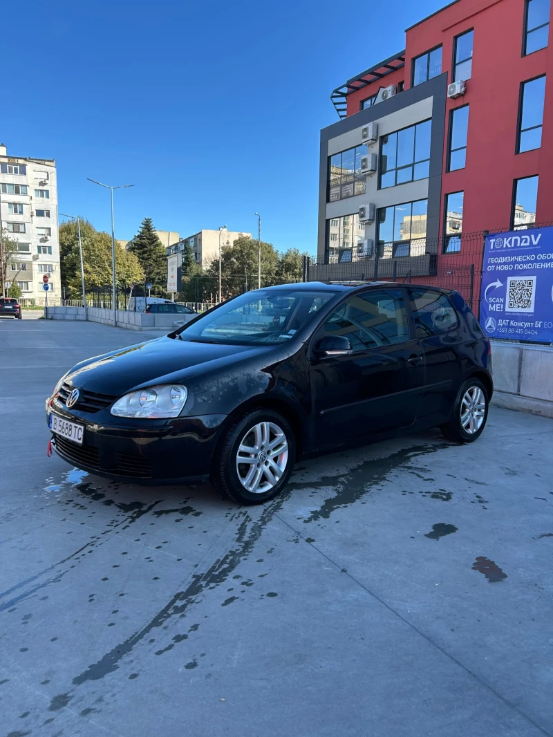 VW Golf, снимка 16 - Автомобили и джипове - 47609513