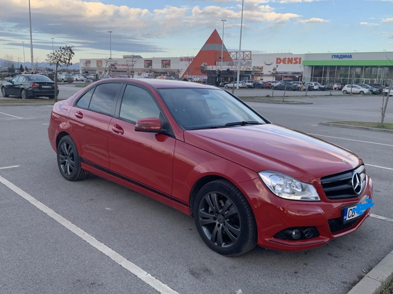 Mercedes-Benz C 220, снимка 4 - Автомобили и джипове - 49531483