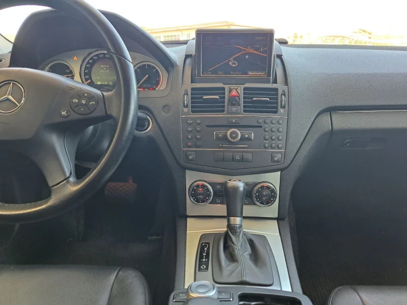 Mercedes-Benz C 320 CDI, снимка 13 - Автомобили и джипове - 48553291