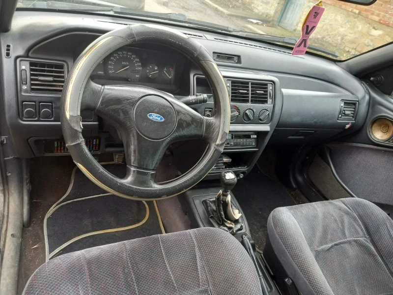 Ford Escort, снимка 9 - Автомобили и джипове - 48530596