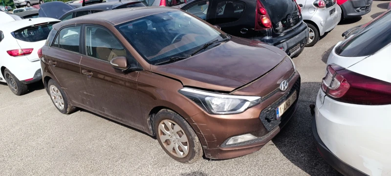 Hyundai I20 1.2i, снимка 5 - Автомобили и джипове - 48569897