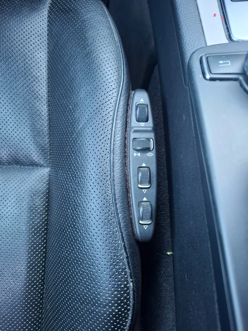 Mercedes-Benz C 300 FULL AMG Германия , снимка 9 - Автомобили и джипове - 52338056