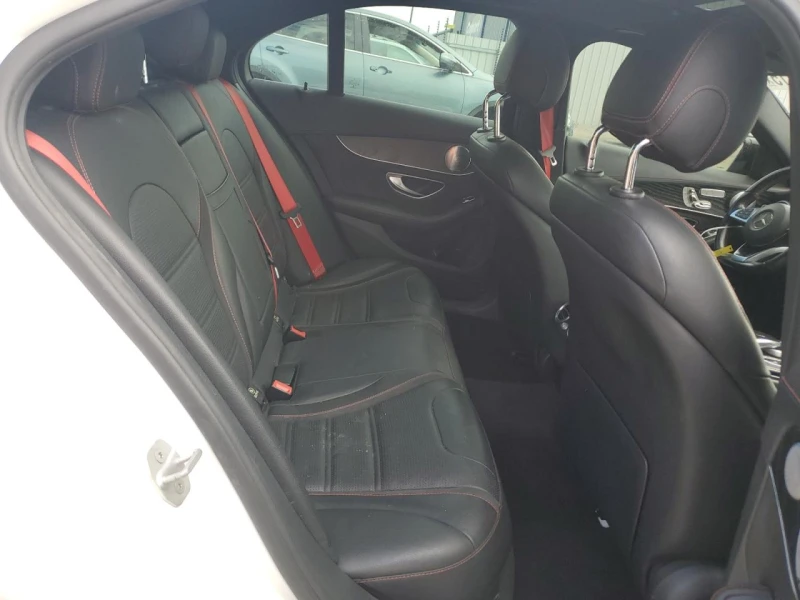 Mercedes-Benz C 450 AMG 4MATIC AMG / Панорама / Кожа / Keyless/ Burmester, снимка 10 - Автомобили и джипове - 52489630