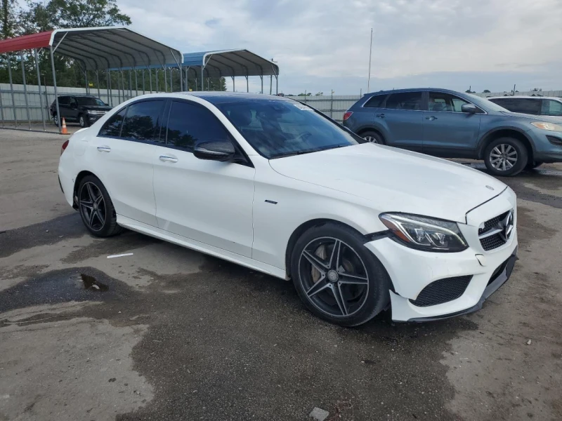 Mercedes-Benz C 450 AMG 4MATIC AMG / Панорама / Кожа / Keyless/ Burmester, снимка 3 - Автомобили и джипове - 52489630