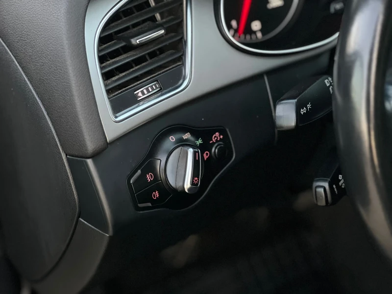 Audi A4 S-LINE / ПОДГРЕВ / FACE / LED , снимка 16 - Автомобили и джипове - 52616167