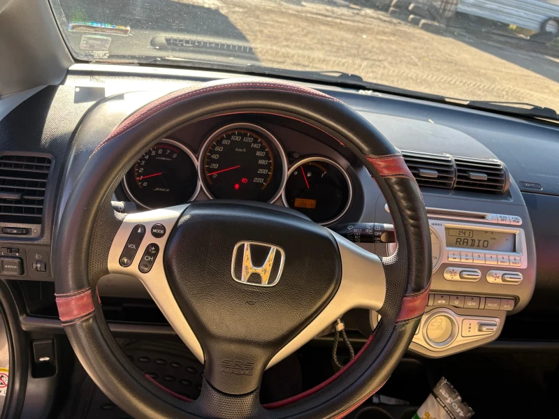 Honda Jazz 1.4, снимка 7 - Автомобили и джипове - 52944163