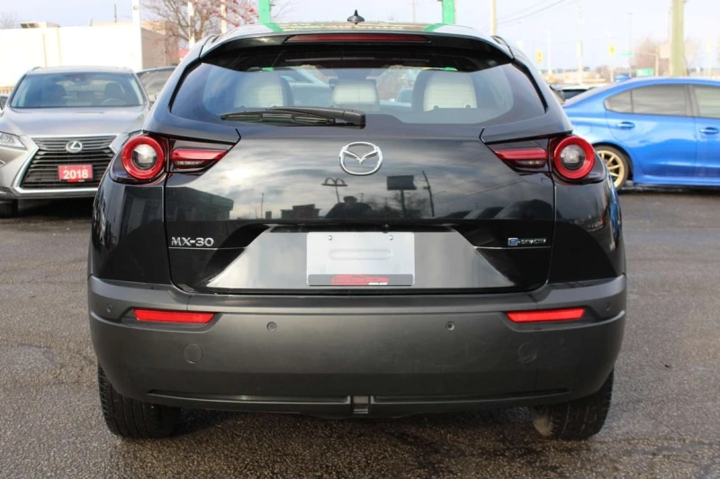 Mazda MX-30 EV Sky Active Premium Plus, снимка 6 - Автомобили и джипове - 53362354
