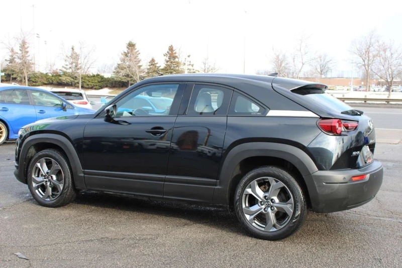 Mazda MX-30 EV Sky Active Premium Plus, снимка 5 - Автомобили и джипове - 53362354