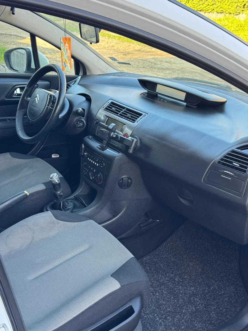 Citroen C4 1.6 HDI, снимка 9 - Автомобили и джипове - 53424487
