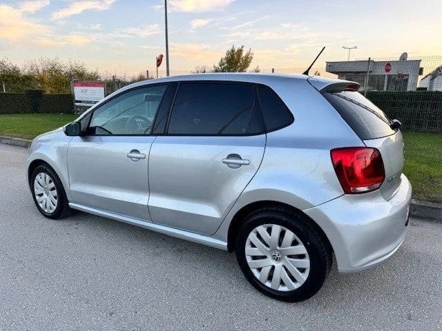 VW Polo, снимка 7 - Автомобили и джипове - 56619019