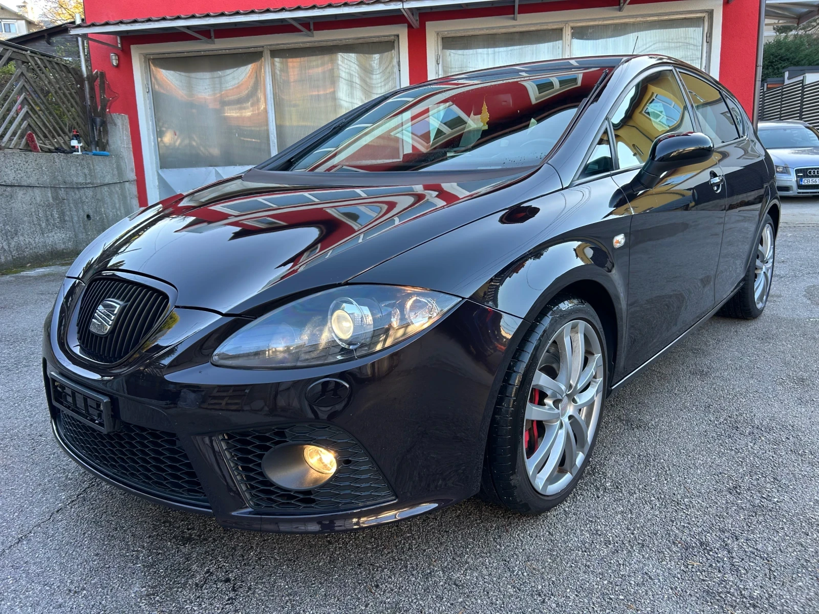 Seat Leon 2.0-Cupra, снимка 1