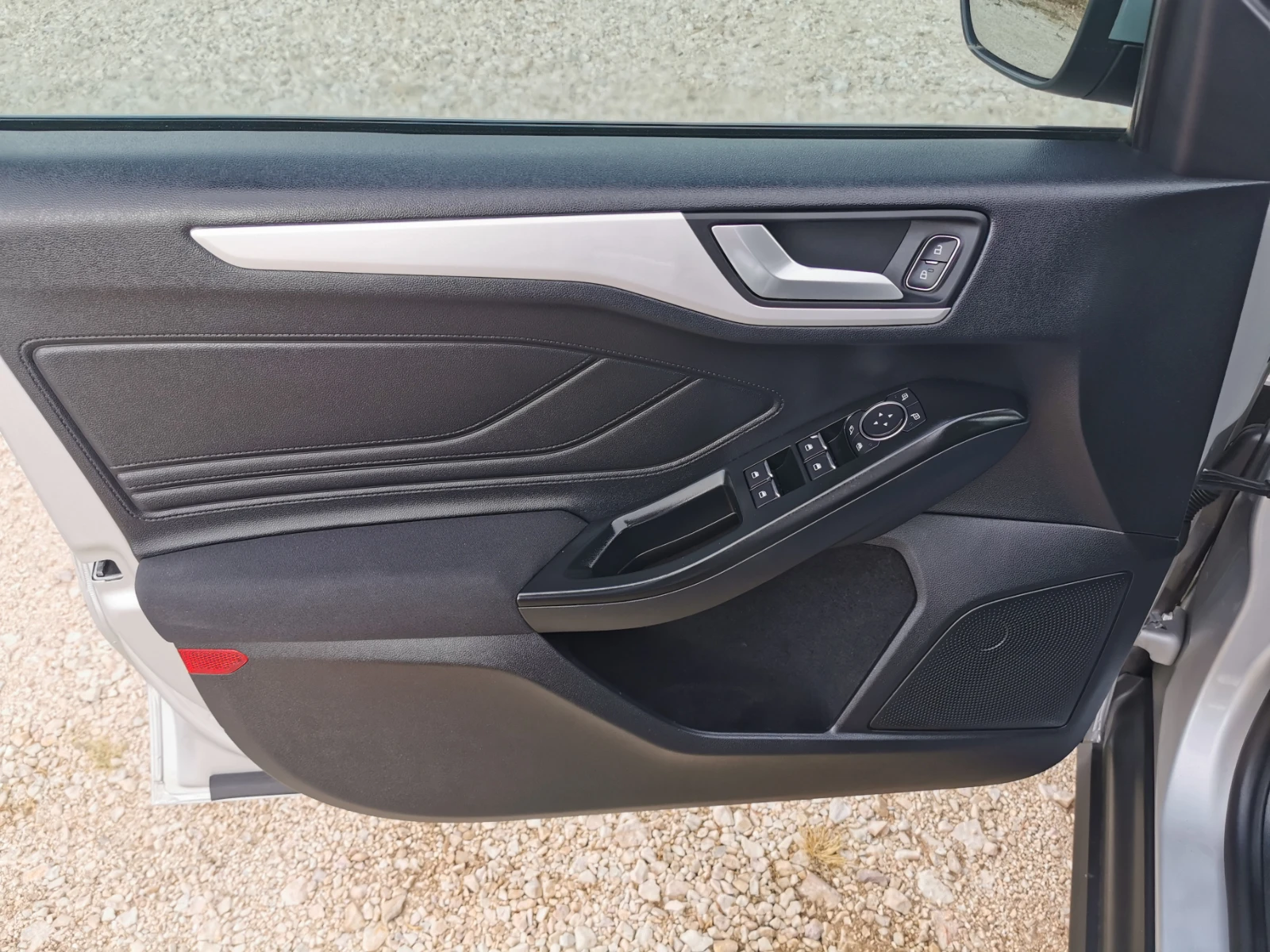 Ford Focus 2.0 ITANIUM * NAVI* AVTOMATIC* LED | Mobile.bg   15