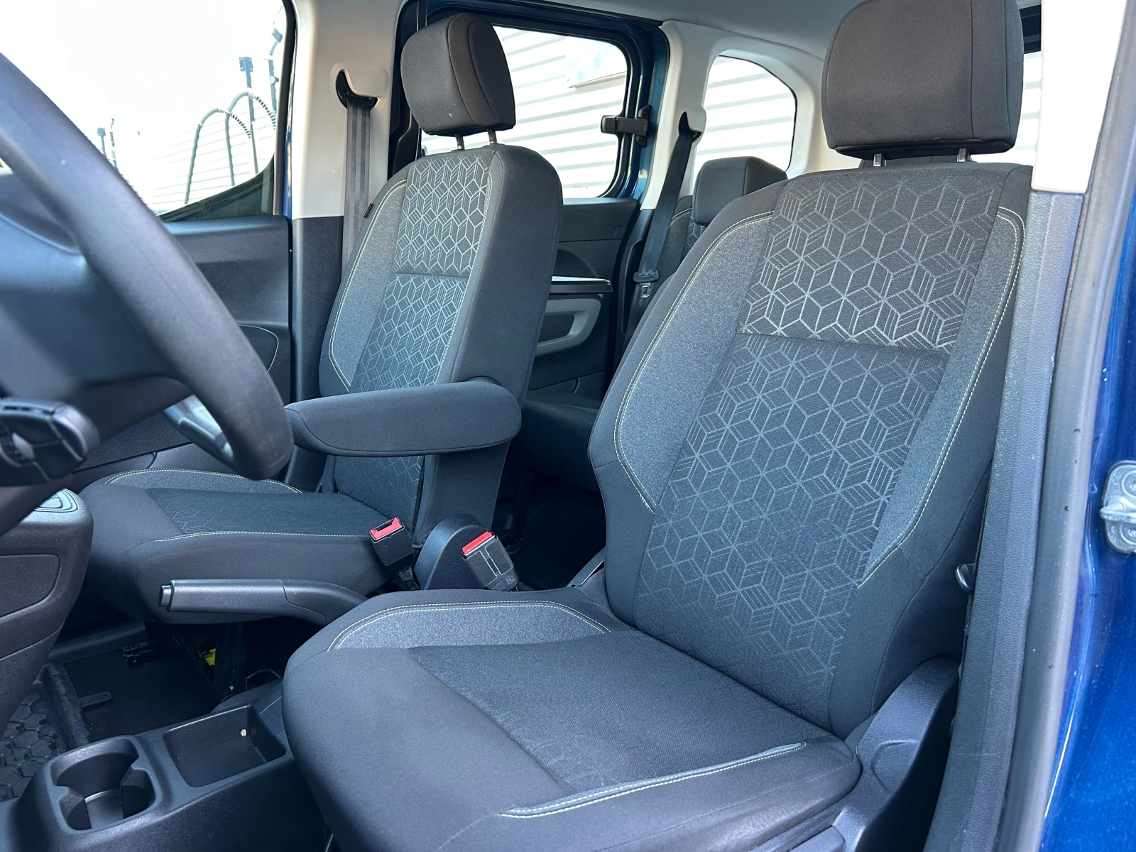 Peugeot Rifter 2020* БЕНЗИН* НОВ* *  | Mobile.bg — изображение 13