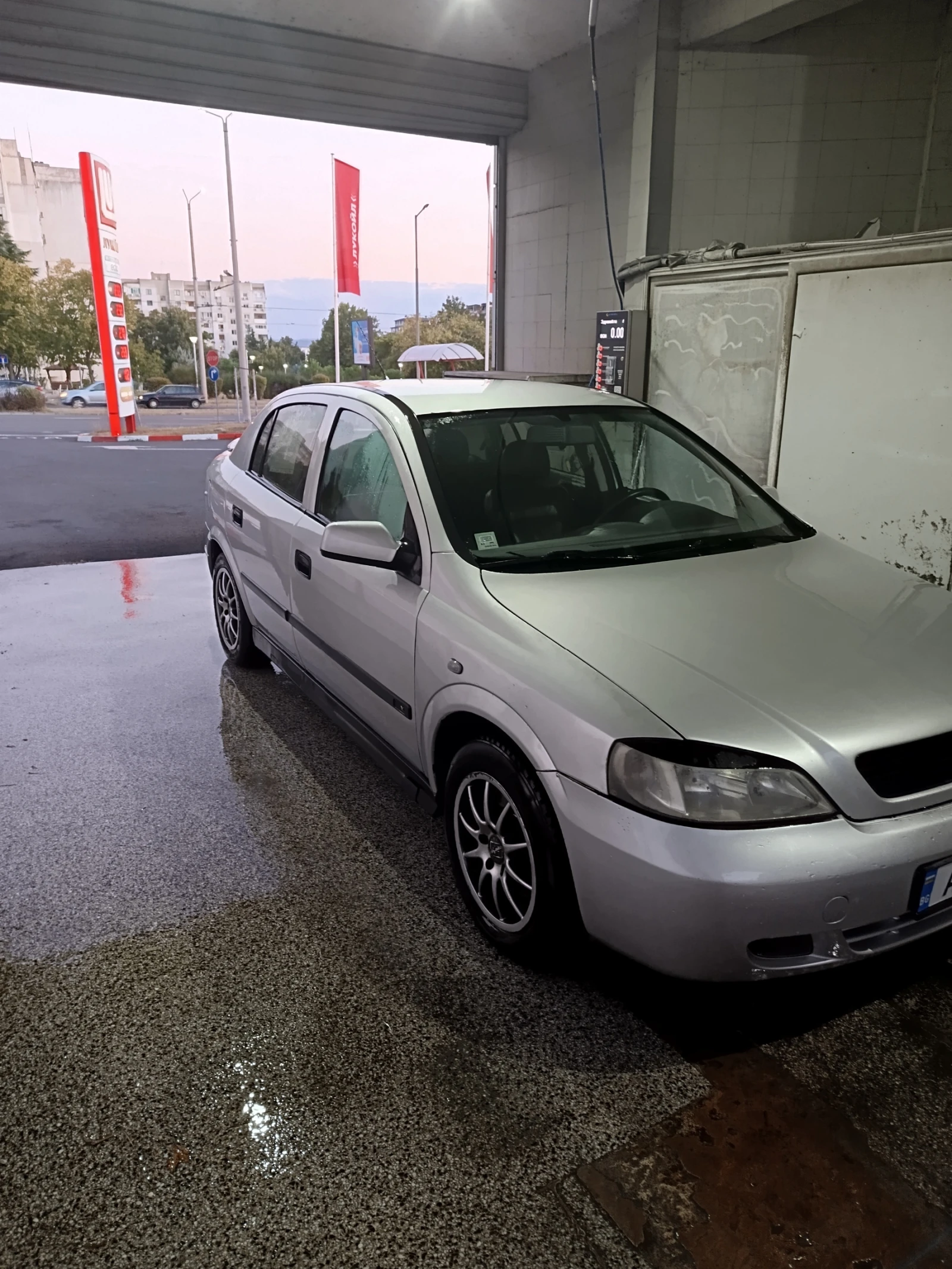 Opel Astra DTL - изображение 2