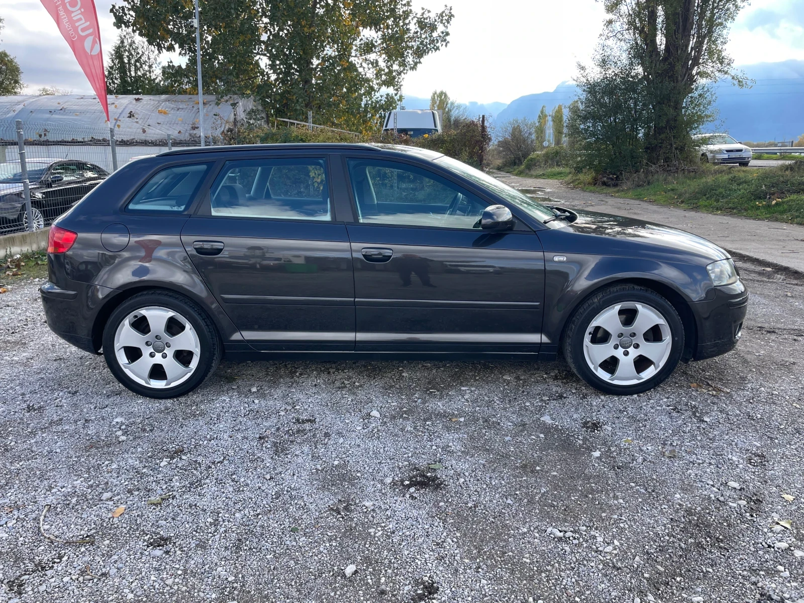 Audi A3 2.0TDI-140-SPORTBACK-ITALIA | Mobile.bg — изображение 4