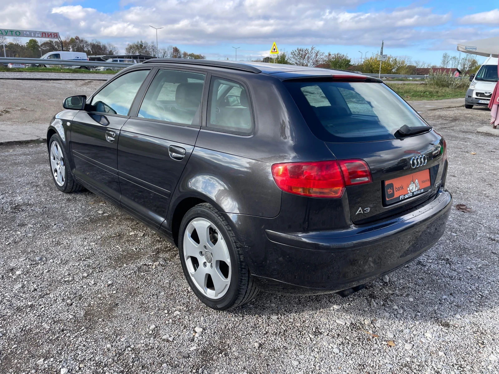 Audi A3 2.0TDI-140-SPORTBACK-ITALIA | Mobile.bg — изображение 11