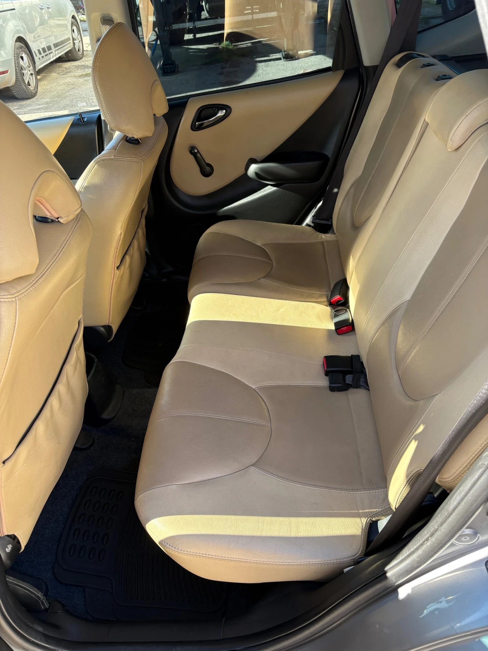 Honda Jazz 1.4 | Mobile.bg � ����������� 10