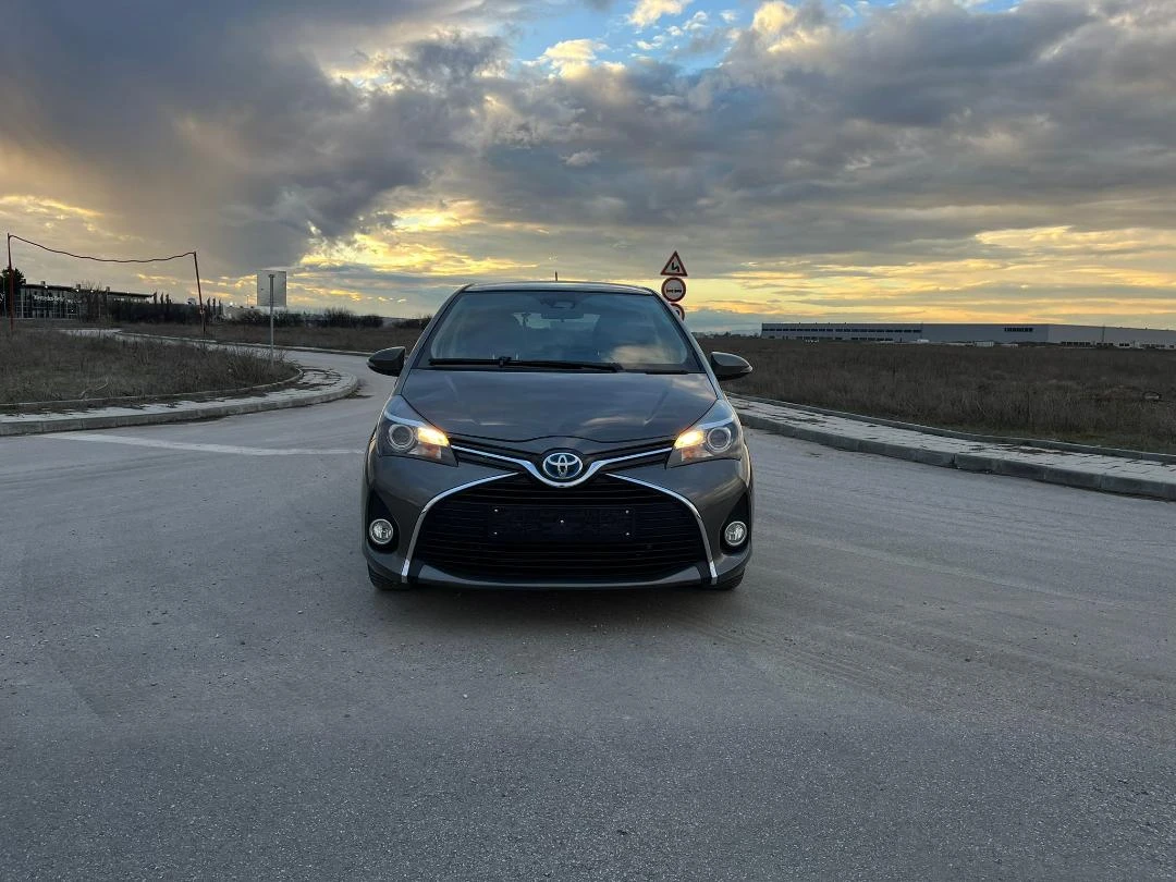 Toyota Yaris Hybrid - New Face - Style - ��������� | Mobile.bg � ����������� 17