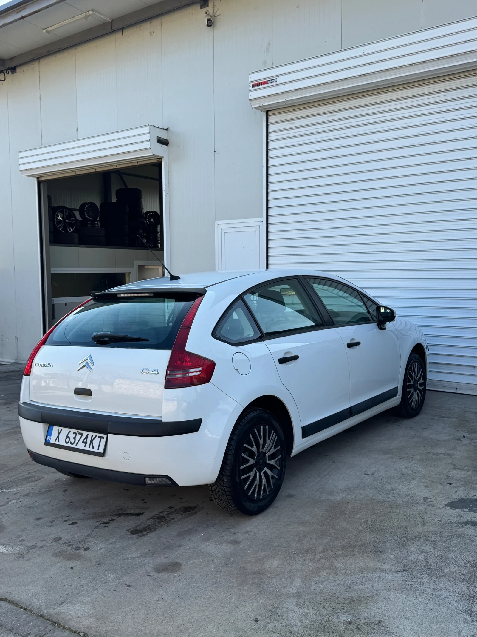 Citroen C4 1.6 HDI - изображение 4