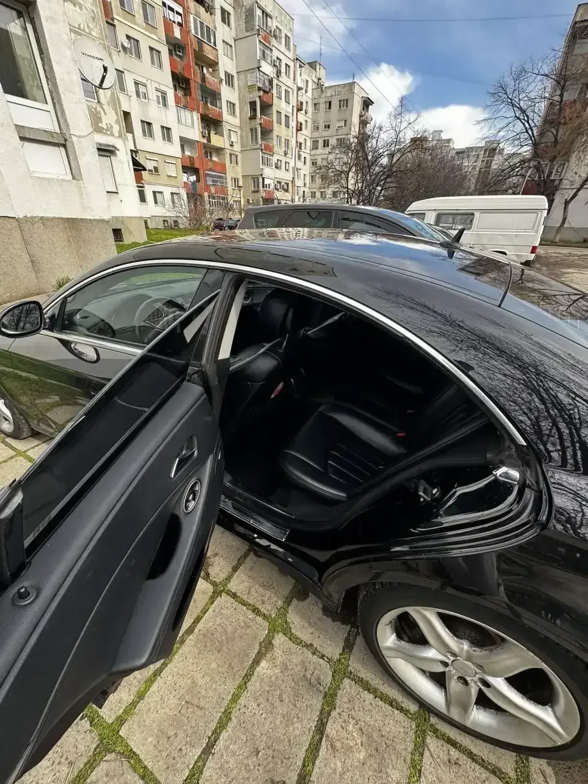 Mercedes-Benz CLS 320  - изображение 7