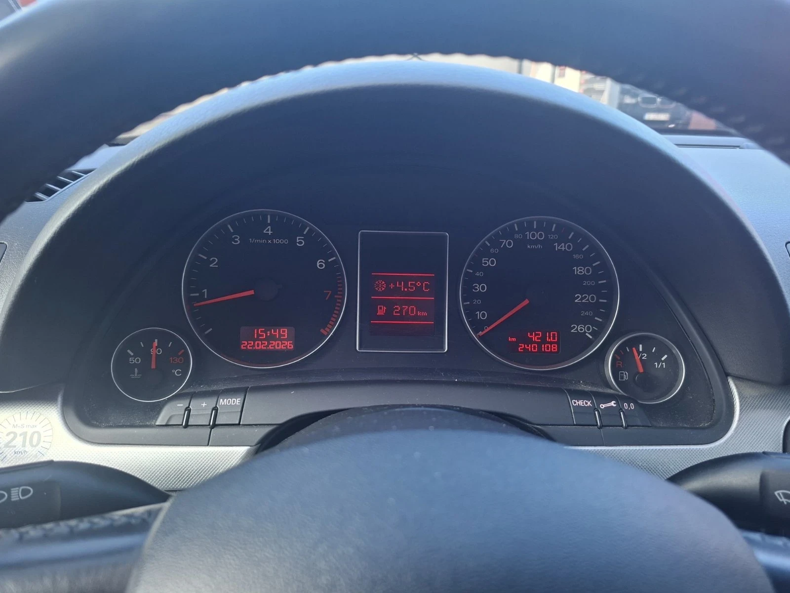 Audi A4 1.8 � | Mobile.bg � ����������� 14