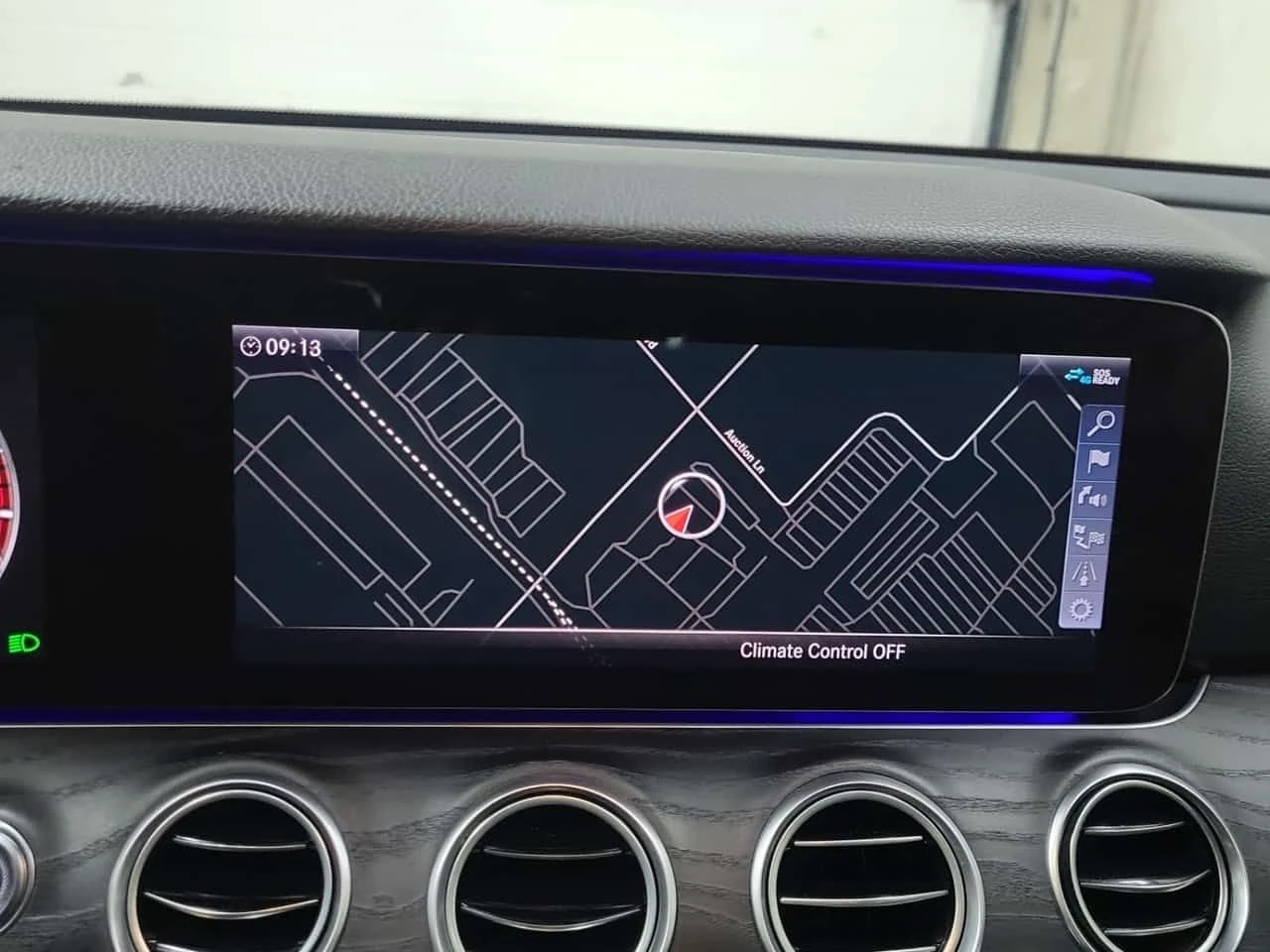 Mercedes-Benz E 300 * 4MATIC Sedan * ��������� * ������� * �������� | Mobile.bg � ����������� 11