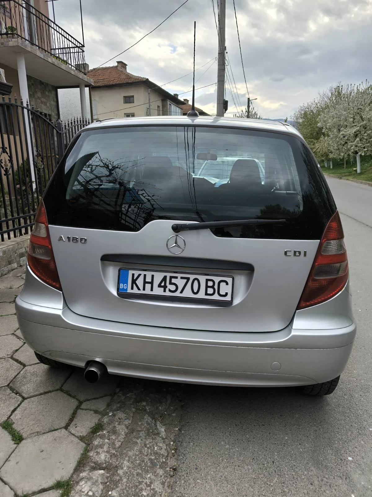 Mercedes-Benz A 180, снимка 5 - Автомобили и джипове - 54286701