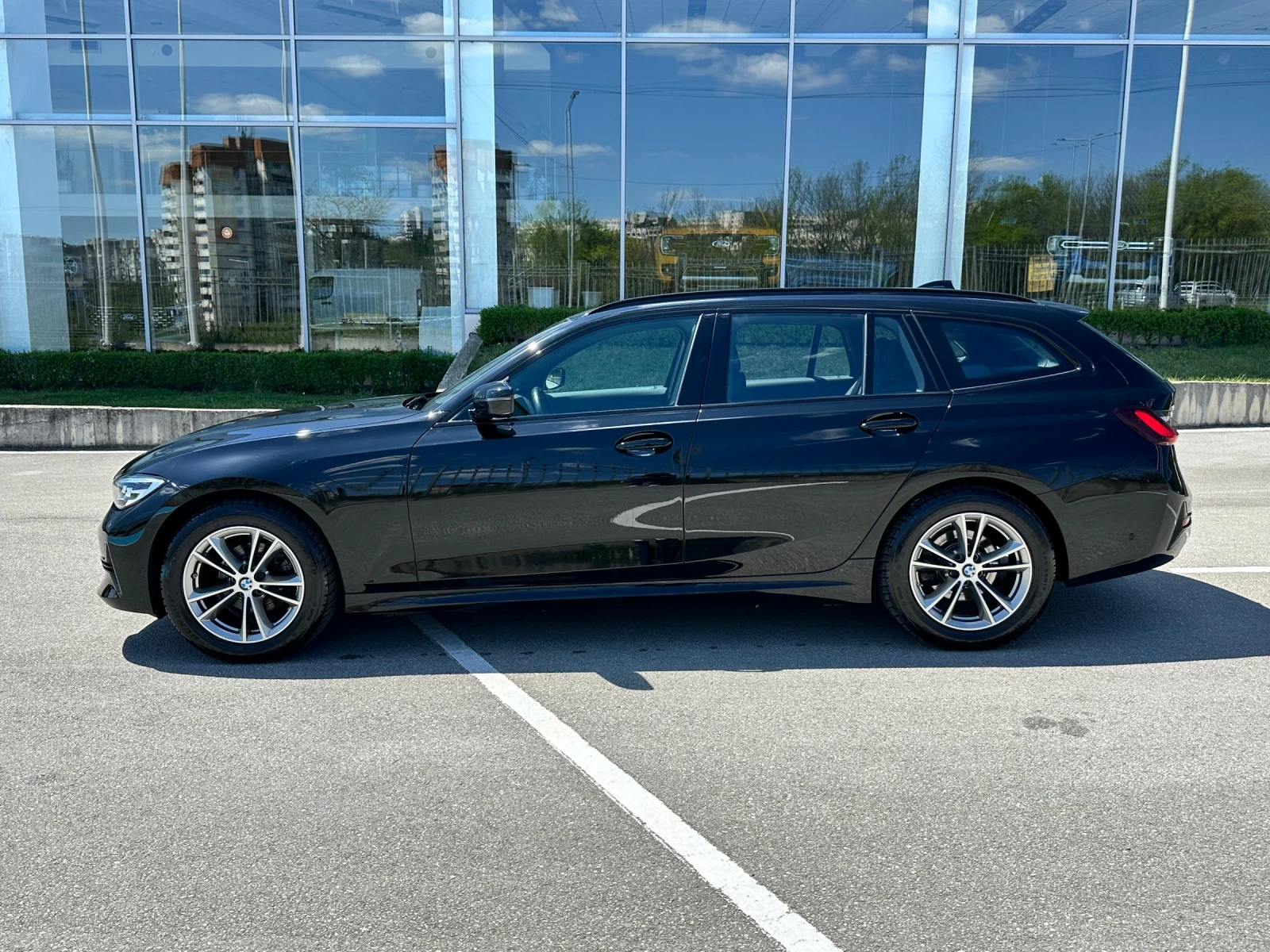 BMW 318 2.0TDI, снимка 8 - Автомобили и джипове - 54318719