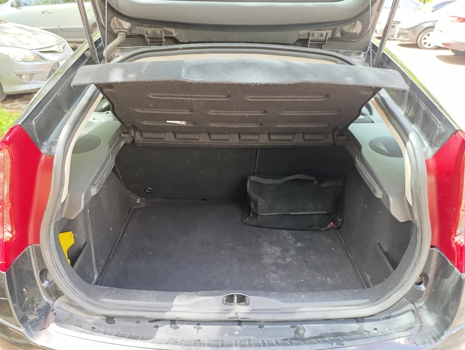 Citroen C4 Coupe, снимка 14 - Автомобили и джипове - 54512904