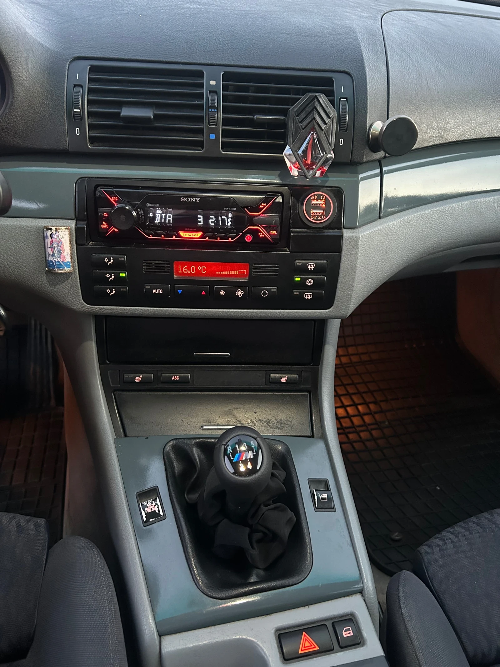 BMW 318 LPG, снимка 12 - Автомобили и джипове - 54623146