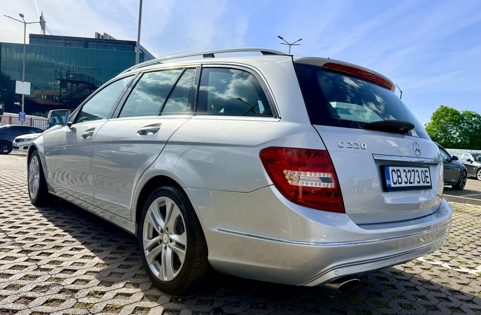 Mercedes-Benz C 220 AVANТGARDЕ;PDC;NAVI;AUTOMATIC, снимка 4 - Автомобили и джипове - 54672746