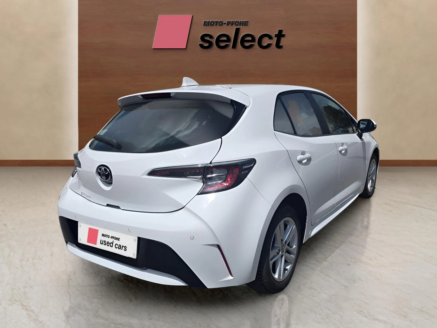 Toyota Corolla 1.2, снимка 5 - Автомобили и джипове - 54756025