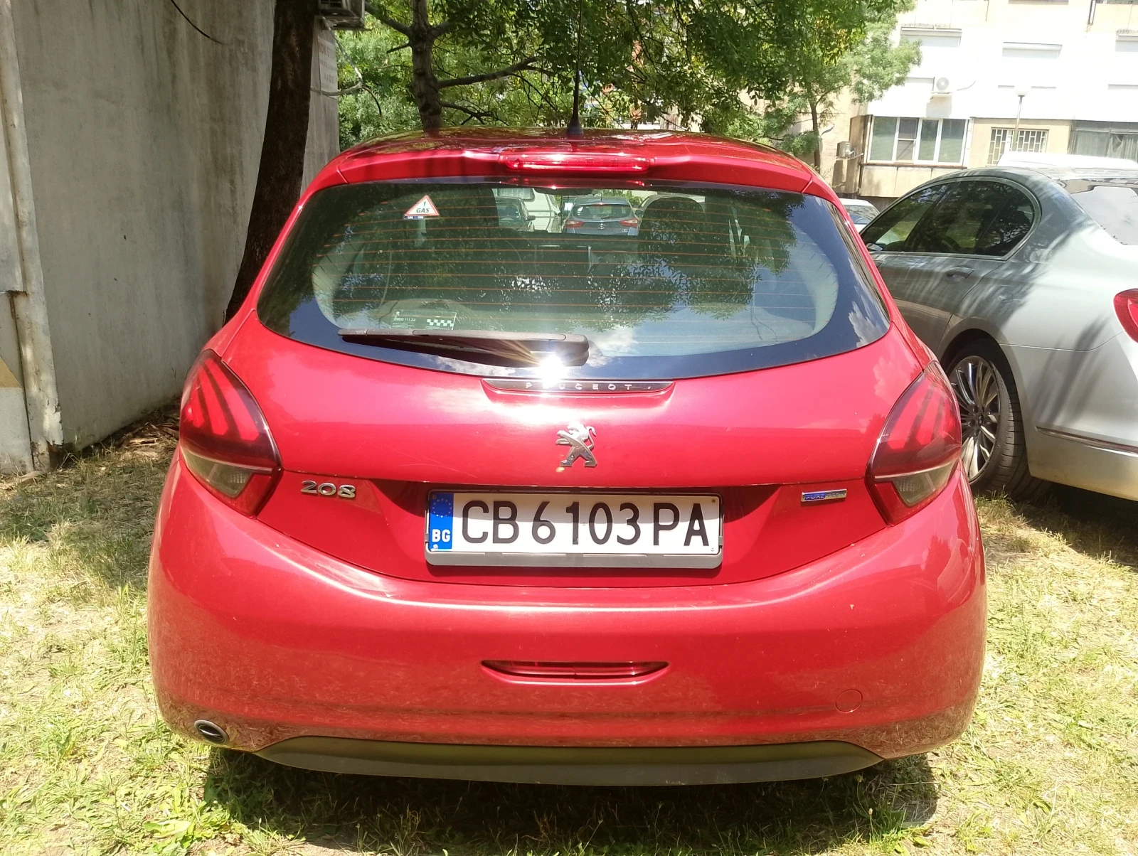 Peugeot 208 1.2, закупен от Пежо Люлин, фабрична ГУ BRC., снимка 7 - Автомобили и джипове - 55068938